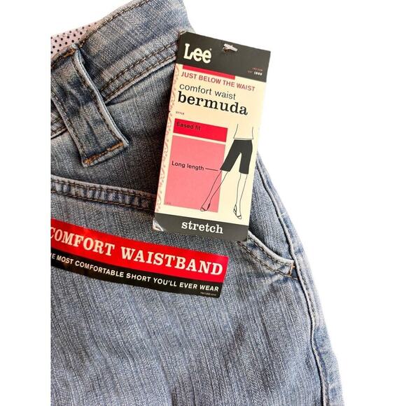 NWT Lee Just Below The Waist Bermuda Womens 20W Jean Shorts Womens - Picture 2 of 9